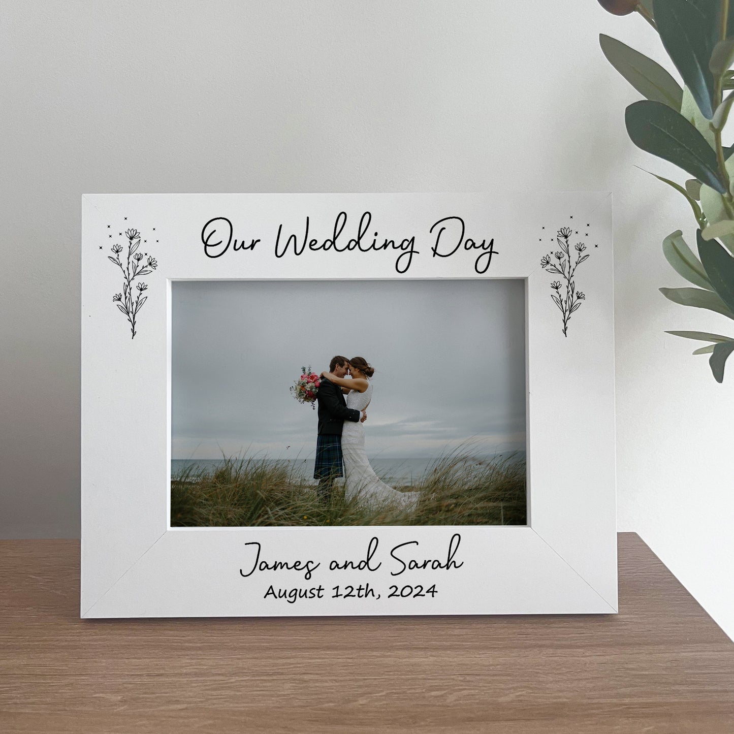 Personalised Wedding Day 7x5 White Photo Frame Gift Keepsake