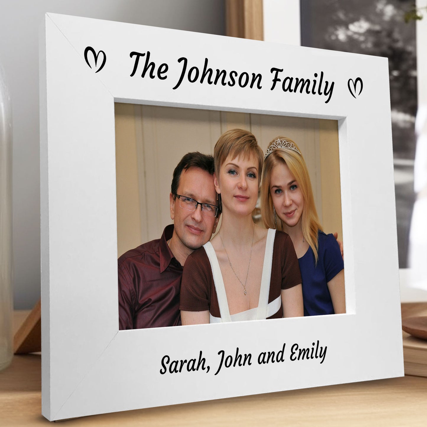 Personalised Family Photo Frame 7x5 White Wooden Picture Frame