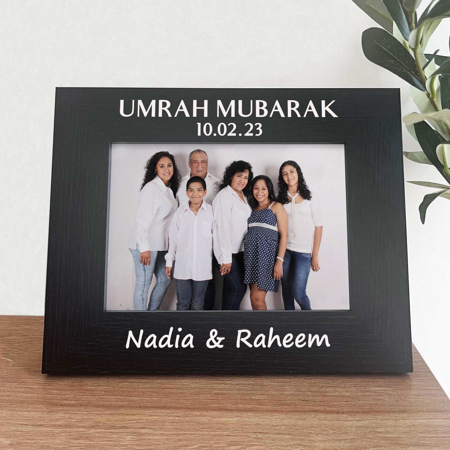 Umrah Mubarak Personalised 7x5 Wooden Photo Frame Ramadan