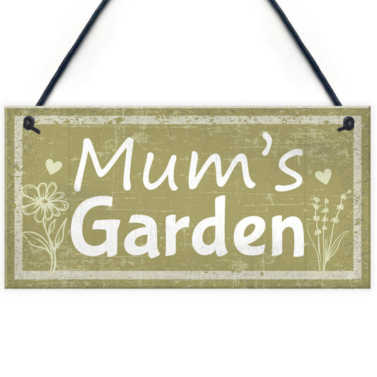 Mums Garden Novelty Plaque Summer House Sign Garden Shed Sign