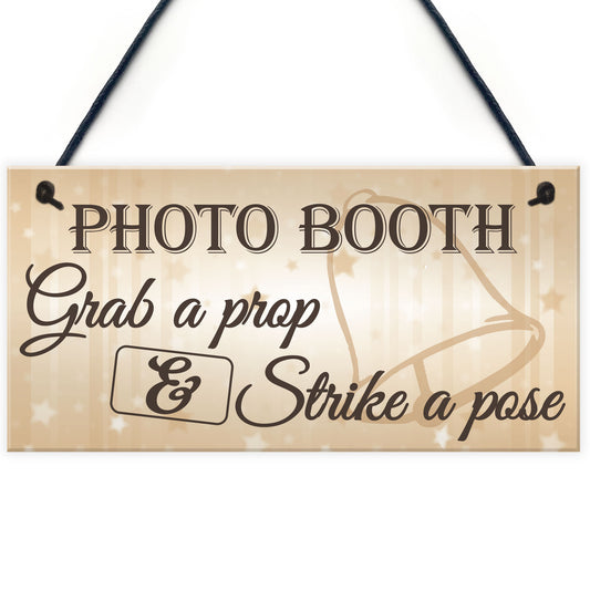 Photo Booth Prop & Pose Cute Hanging Wedding Day Sign Plaque