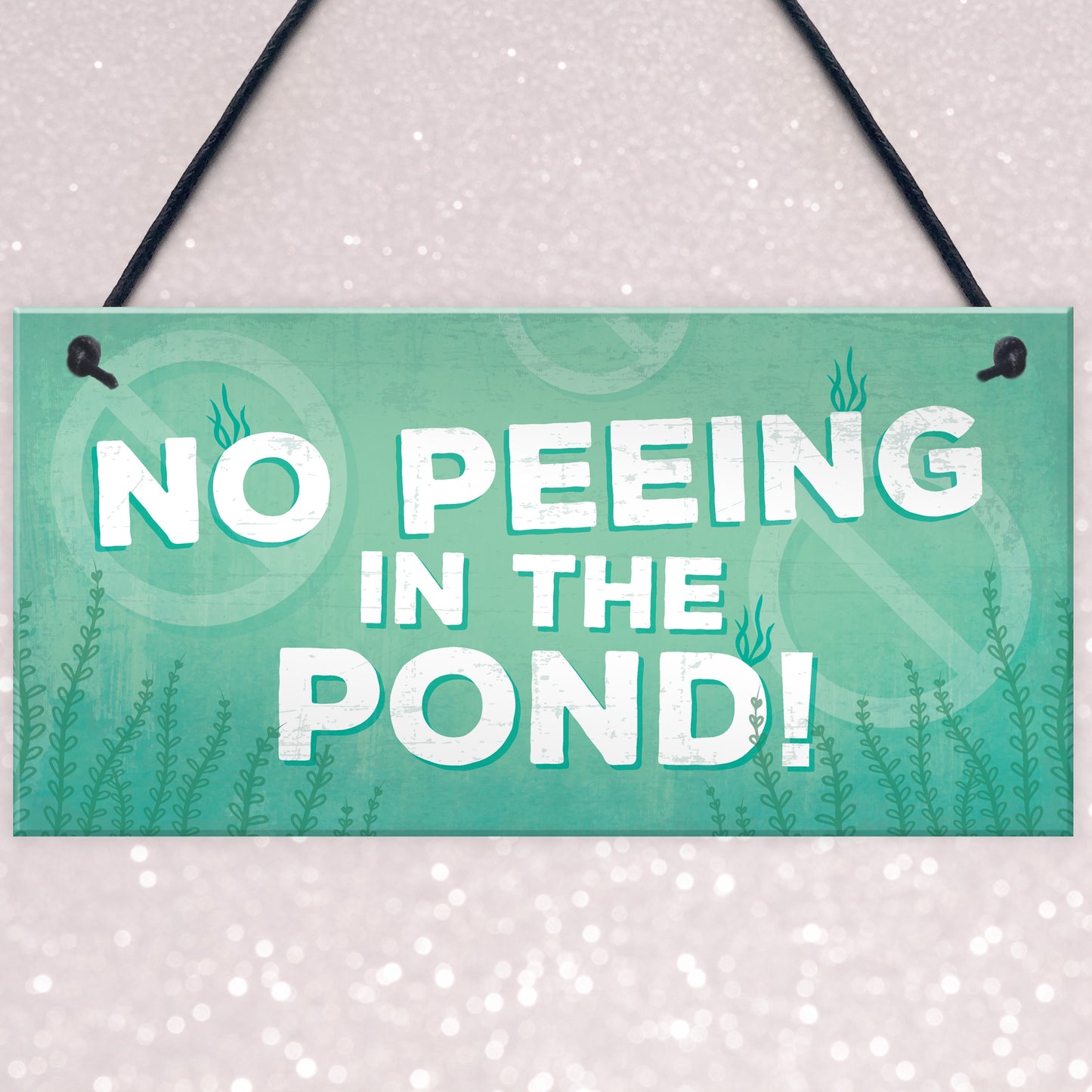 No Peeing Hanging Plaque Garden Hot Tub Shed Pond Sign Gift