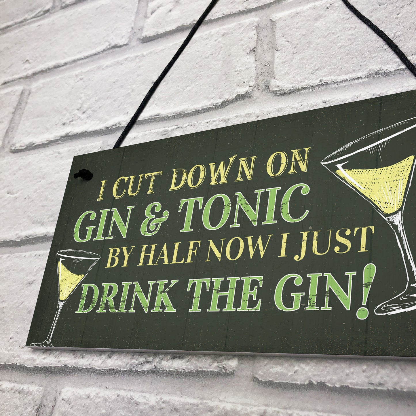 Novelty Gin & Tonic Hanging Sign Plaque Friendship Gift Home Bar