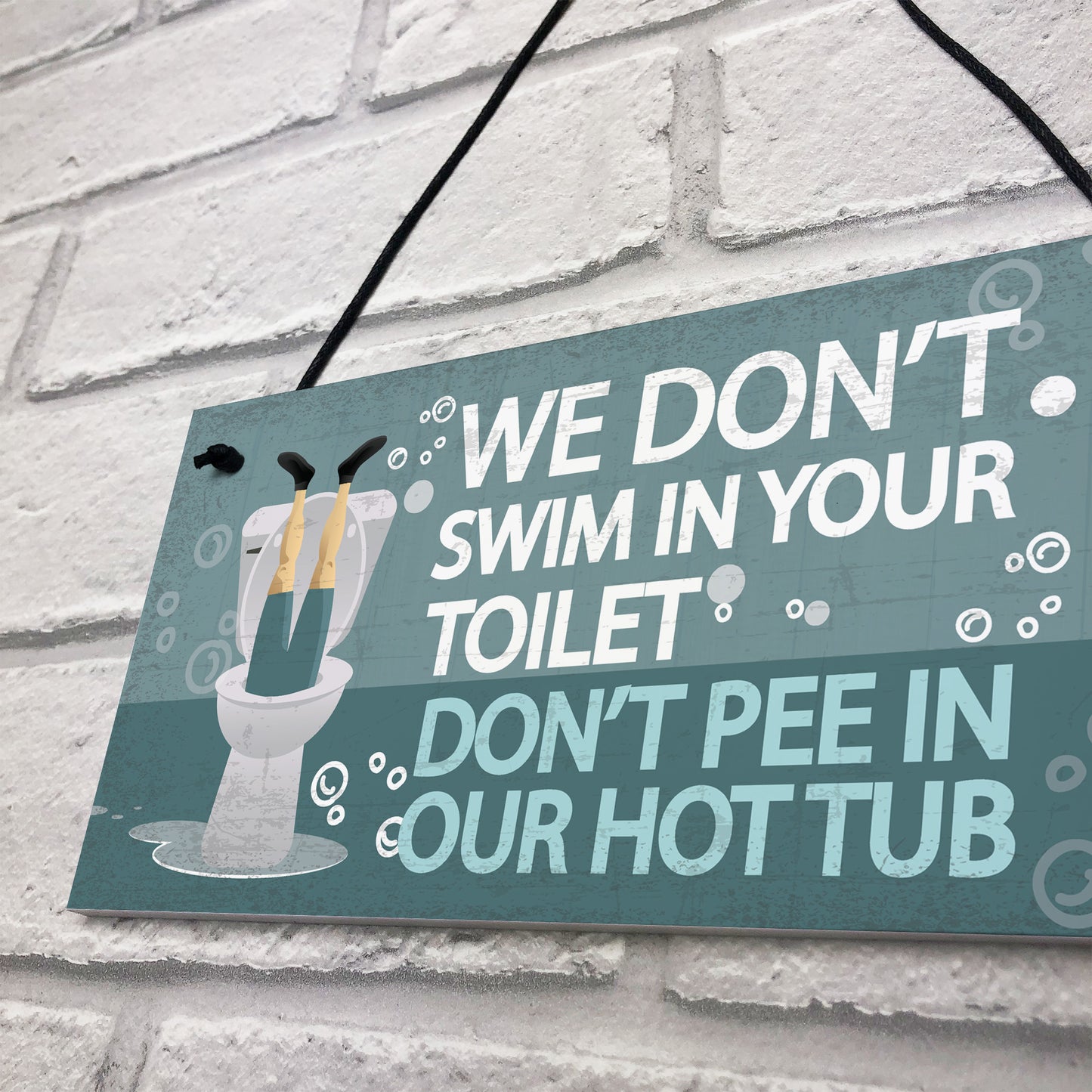 Funny Dont Pee In Our Hot Tub Hanging Garden Shed Plaque Sign